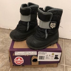 Kamik toddler snow boots in black